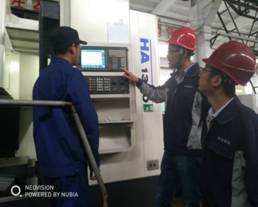 王巍技能大師工作站成員赴力天機械開展企業(yè)調研與技術指導